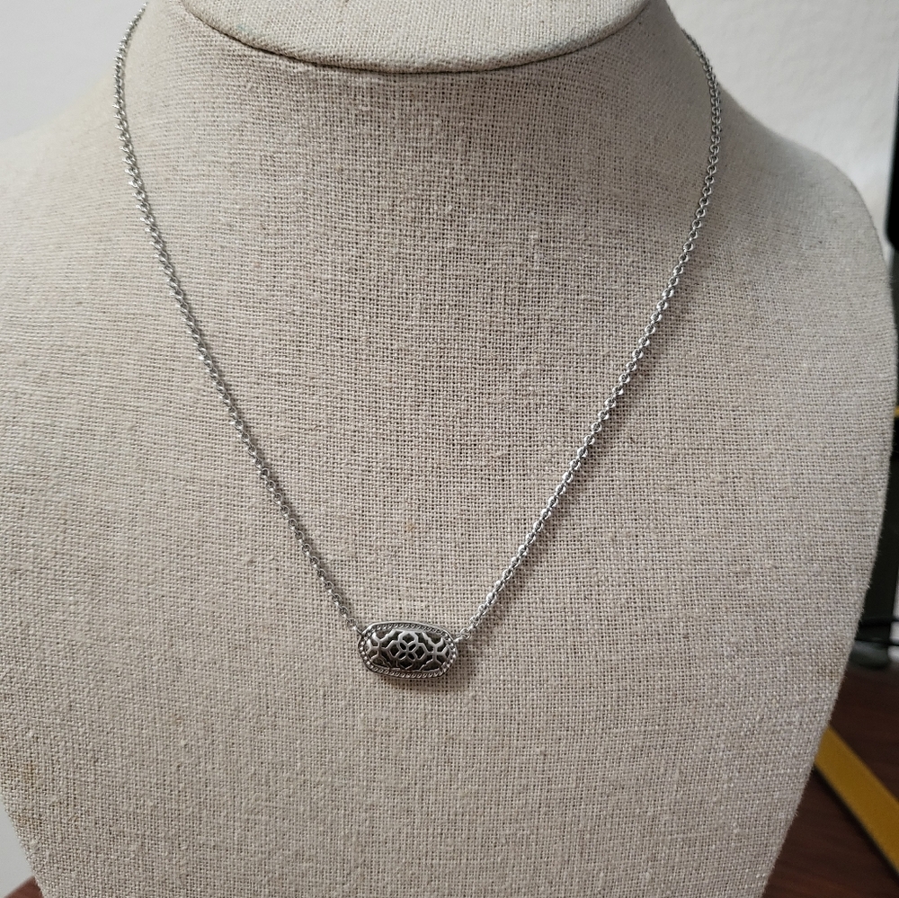 Kendra Scott Elisa Pendant Necklace